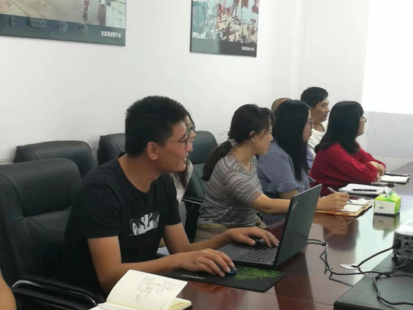 辦公軟件(jiàn)技巧培訓(xùn) 辦公軟件技巧培訓