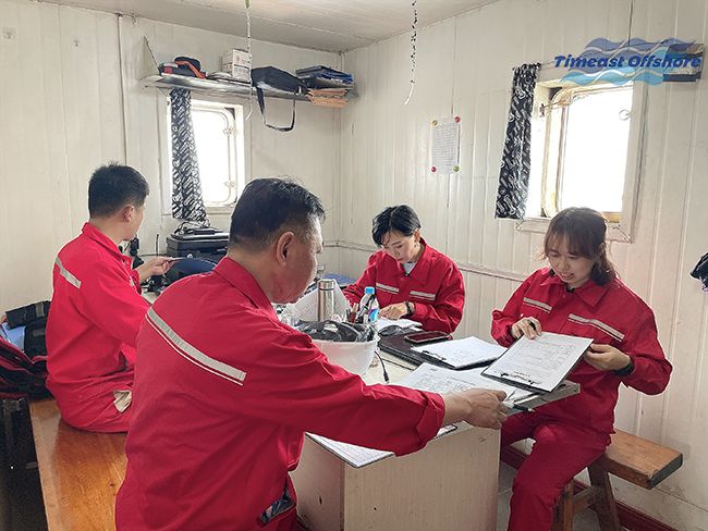 人人講安全 個個會應急丨中文字幕精品人妻熟女海工開展項目安全專項檢查活動 人人講安全 個個會應急丨中文字幕精品人妻熟女海工開展項目安全專項檢查活動